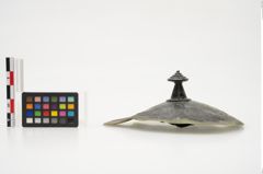 Foto von Bronzehelmscheitelplatte (NHMW-PRAE-025998)